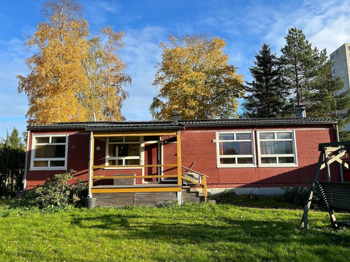 Bungalow House Flat In Rekola 33M2 Vantaa Exterior foto